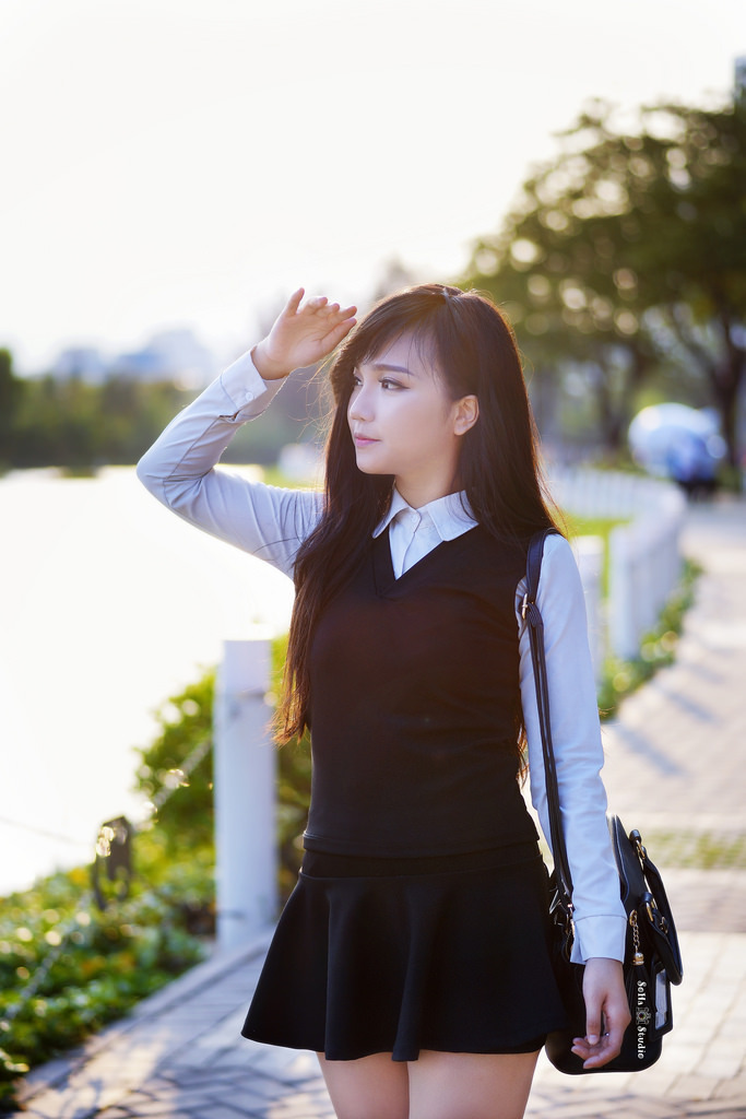囚情三友全集完整版在線播放