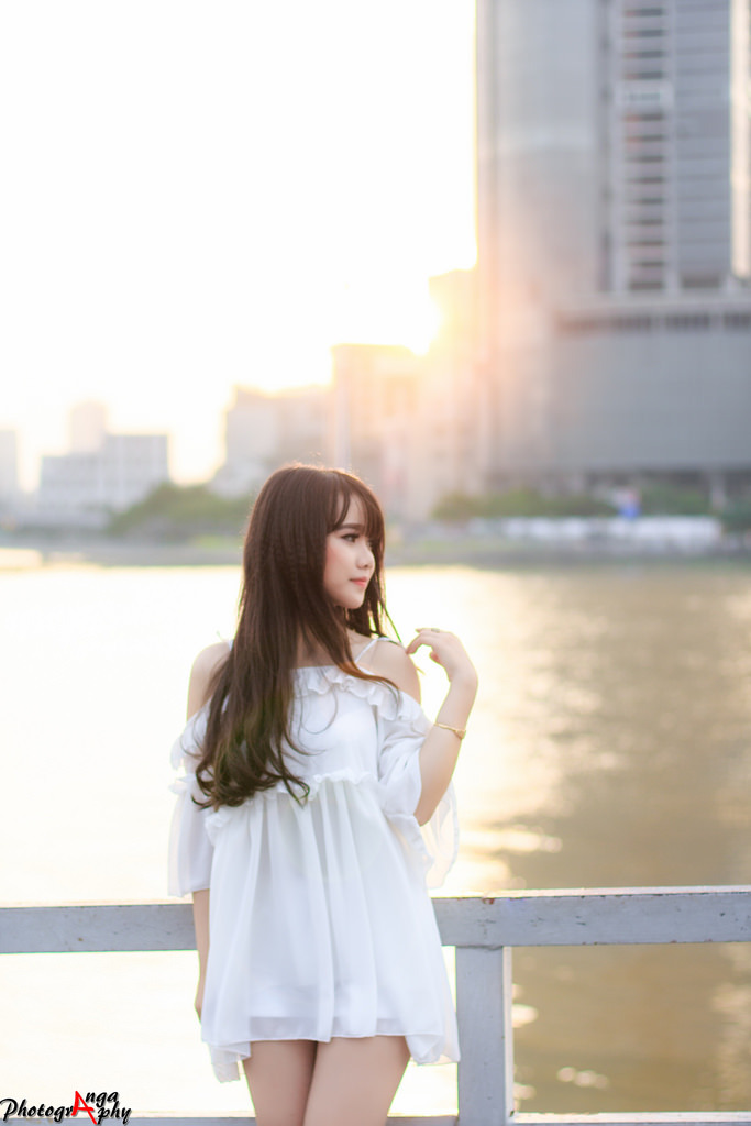她和她的她
