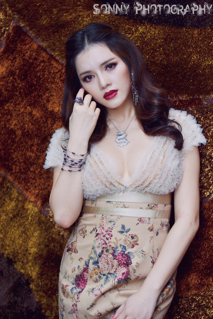 仙帝狂婿動(dòng)漫免費(fèi)觀看全集